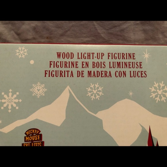 Disney Walt's Holiday Lodge Mickey Pluto Christmas Wood Light Up Sign New Box - Picture 6 of 6
